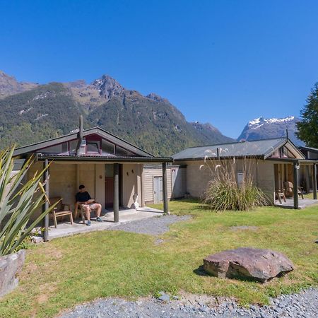 Eglinton Valley Camp Te Anau Downs Εξωτερικό φωτογραφία